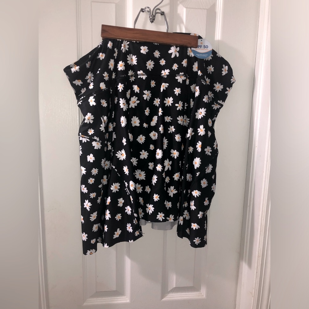 Plus 3XL Sun & UV Protective Sunflower Skirt w/built in matching shorts